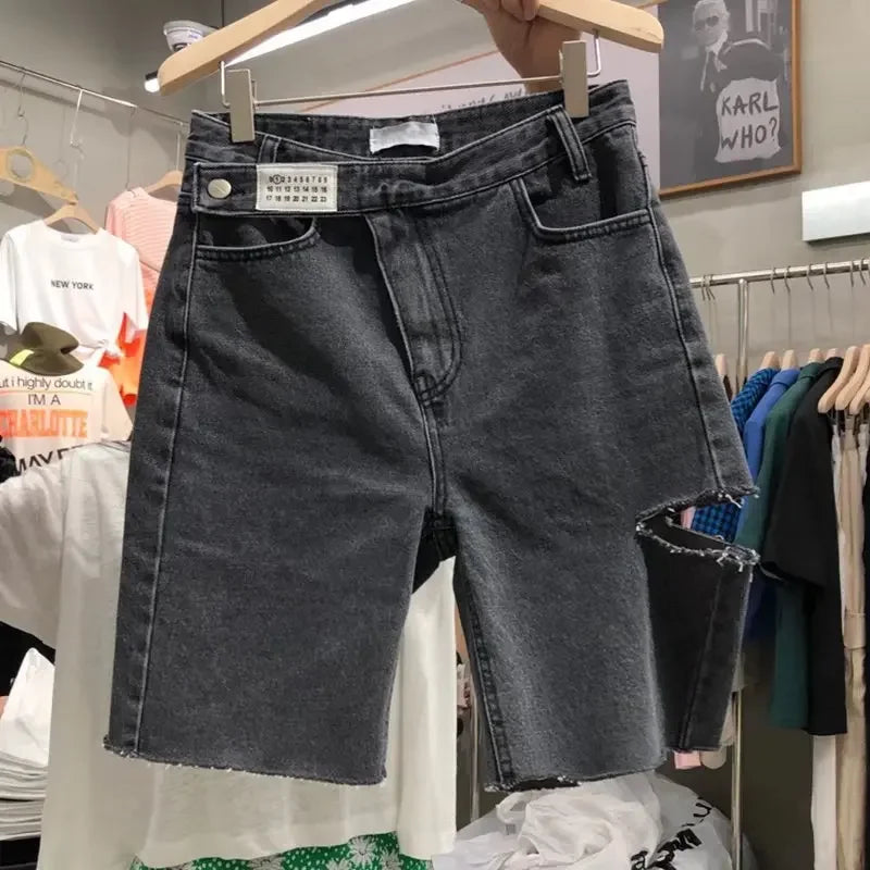 High Waist Skinny Jeans Shorts Women's Five-Quarter Thin New Style Hot Sale Of The Season Hole Design Straight Leg plus Size Hot