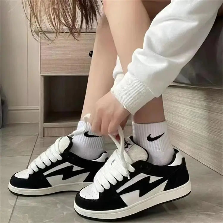 Summer Chunky Ladies Sneakers Thick Bottom Increased Ultra-Light Non-Slip Wear-Resistant Bread Casual Sneakers Vulcanized Shoes