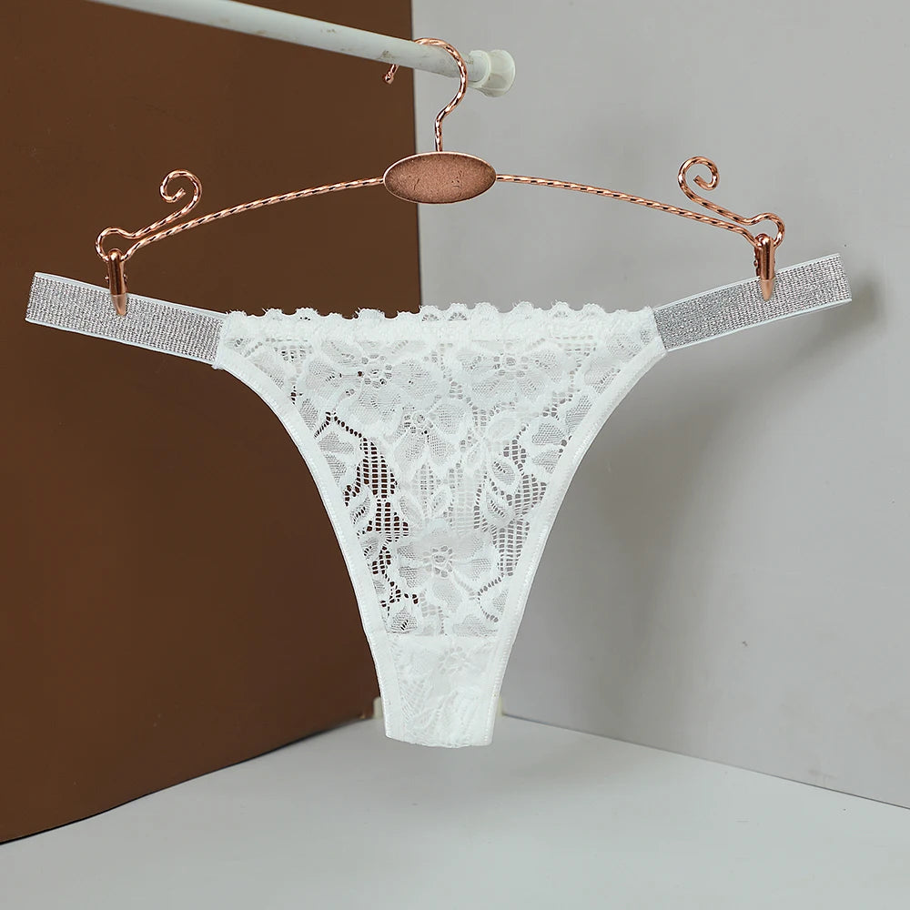 Sexy Female Llingerie  Floral Hollow out Lace Panty for Women Low-Waist Sexy Briefs Intimate Female Underpants Perspective Desig