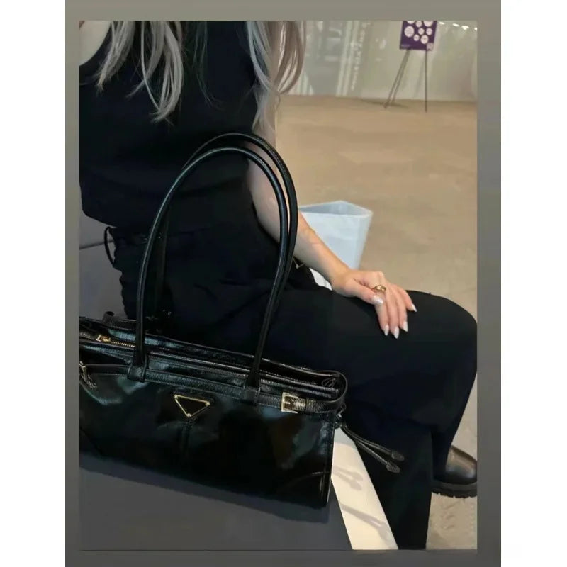 Genuine Leather Vintage Handbag Tote Bag Messenger Bag Commuter Style Document Bag Women's Handbag Wax Leather Bag