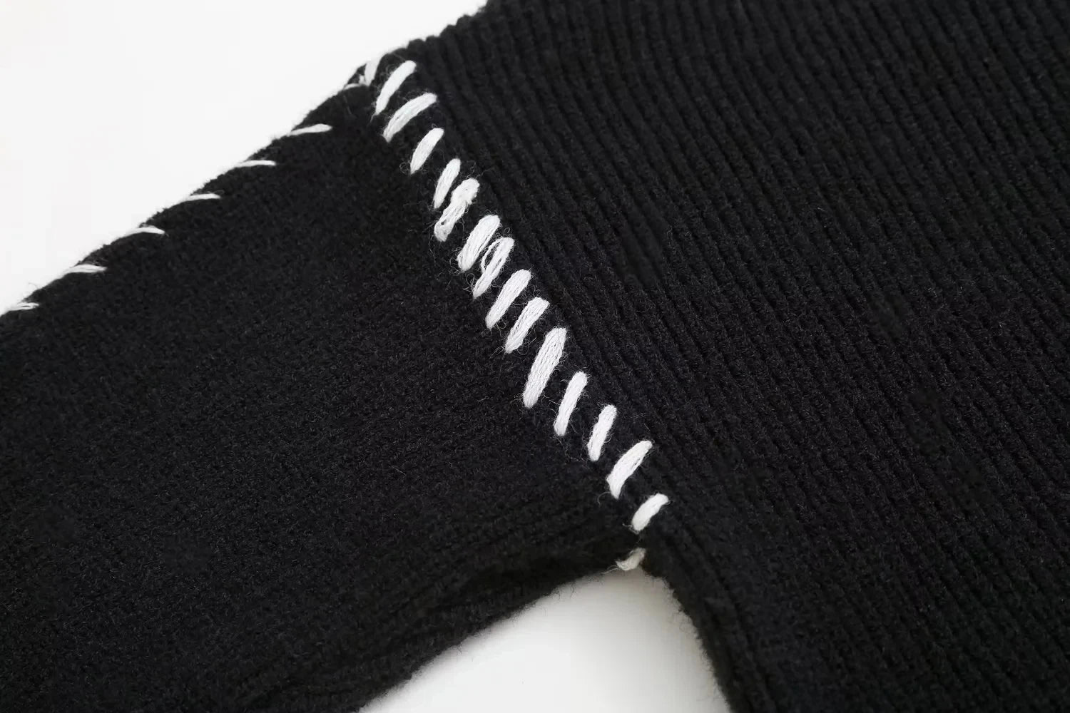 ZaZevity Autumn Winter Oversize turtleneck Sweater Loose Slimming Casual Design Sense Fashion Knit Top Outerwear