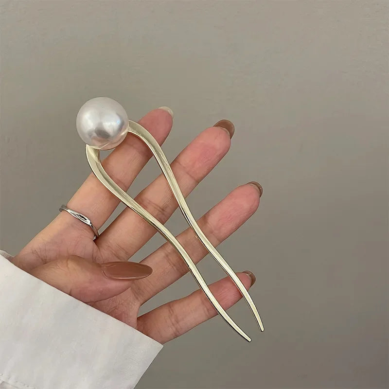 New Pearl Hairpins Korean U-shaped Metal Shell Hair Clip Pins Women Girls Hair Sticks Bun Maker Hair Styling Accessories Gifts