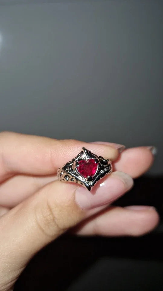 Goth Punk Retro Red Crystal Love Heart Cross Geometry Irregular Open Ring Set Y2K Halloween Accessories For Women Kpop Jewelry