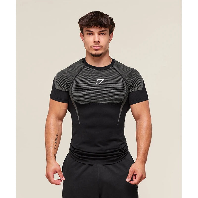 2025 Superhero Fitn round Ne Qui Dry Tight T-irt Men's Casual Comfortable Breathable ort Sve Polyester Gym irt