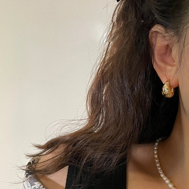 Stainless Steel Smooth Star Zircon Hoop Earrings for Women Girls Metal Chunky Sun Rhinestone Ear Buckle Punk Y2K Elegent Jewelry