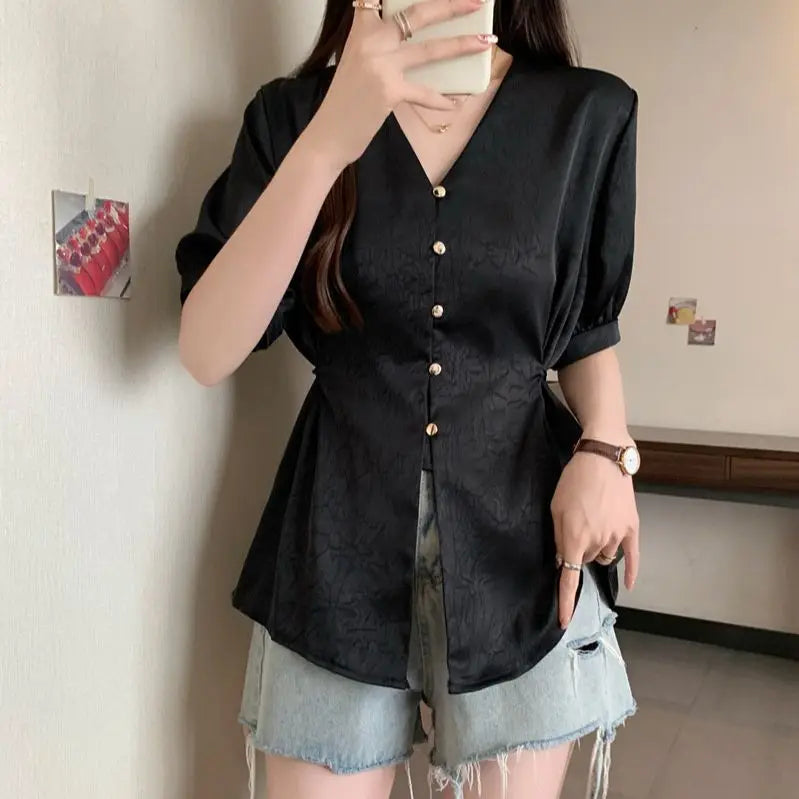 Women Clothes Summer Fashion Korean Button Solid Color V-neck Puff Sleeve Female Simplicity Elegant Temperament Short Sleeve Top