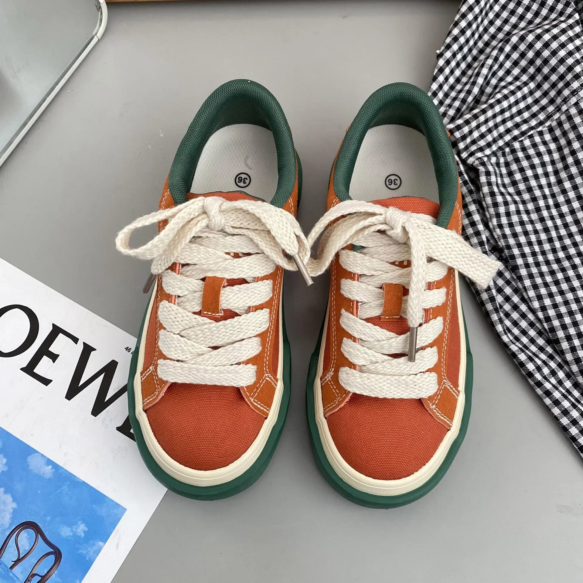 Women Vintage Red Low-top Jogging Canvas Sneakers Casual Letter Embroidery Vulcanized Skateboard Shoes Students Flat Trainers