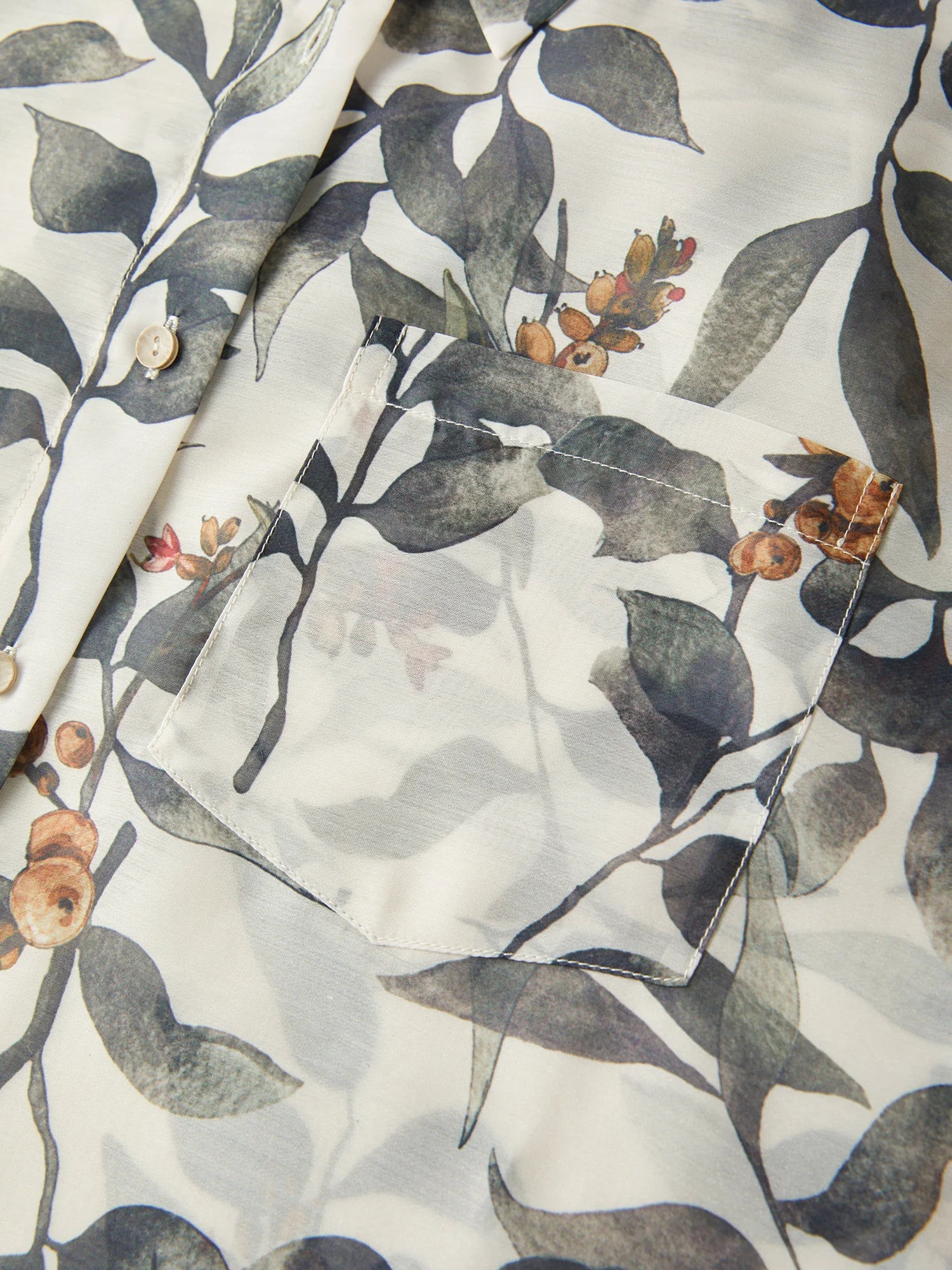 FSLE Holiday Style Plant Print Loose Shirt For Women Summer 2025 New Arrival Temperament Commuter Chic Shirt 25FS12848