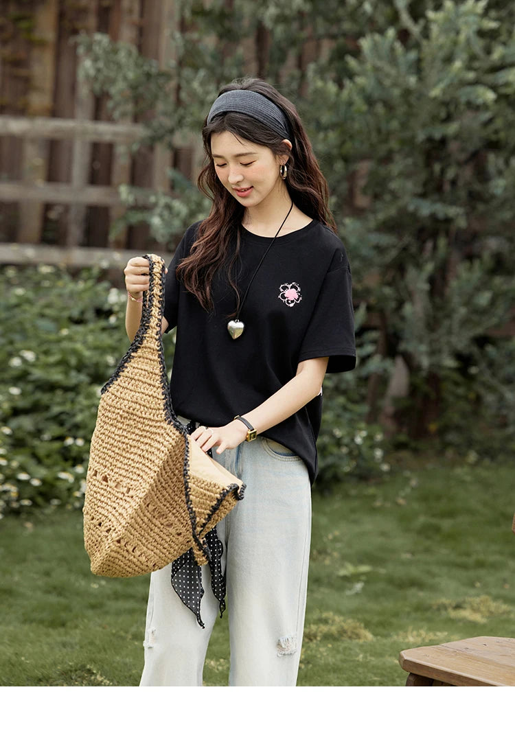 MISHOW Casual Graffiti T-shirt Women Summer 2025 Short Sleeve Round Neck Loose Shirts Female New Fashion Tops Lady MXE15T0475