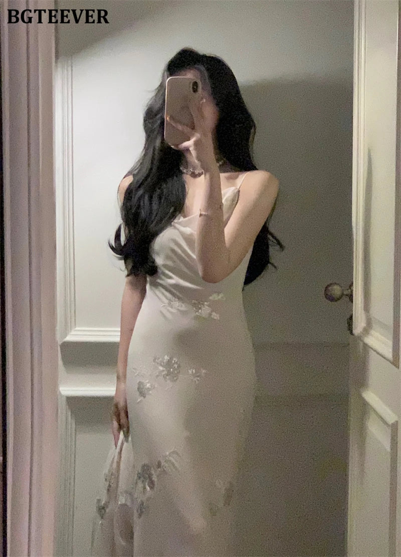 BGTEEVER Autumn Winte Slim OL Embroidery Set Long Sleeve Cardigans & Spaghetti Strap Package Hip Dress Ladies 2 Pieces Set