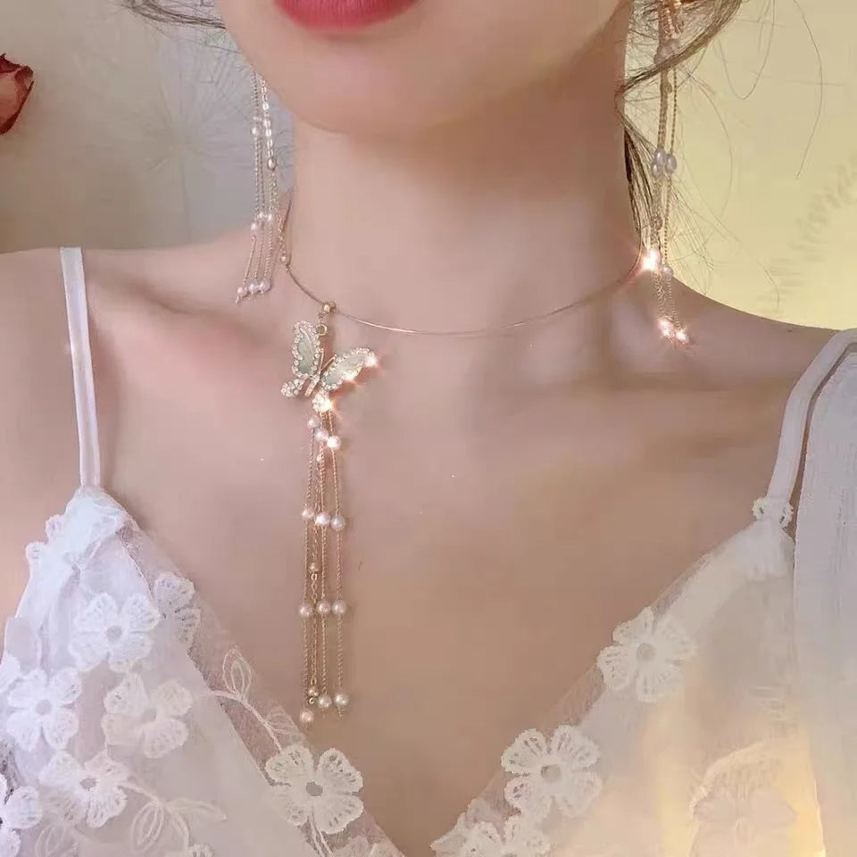 New Fashion Trend Unique Design Delicate Zircon Cross Pendant Necklace for Men and Women Couples Jewelry Party Premium Gifts