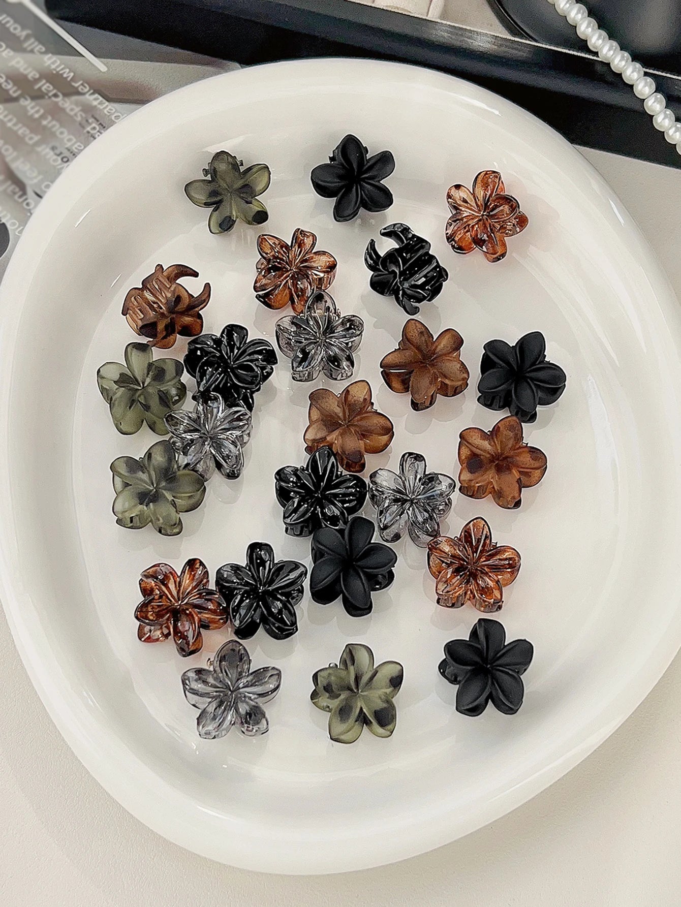 Mini Flower Hair Clips Pack for Women - Creaseless Styling Claw Clips for Bangs and Tiny Hair Styling
