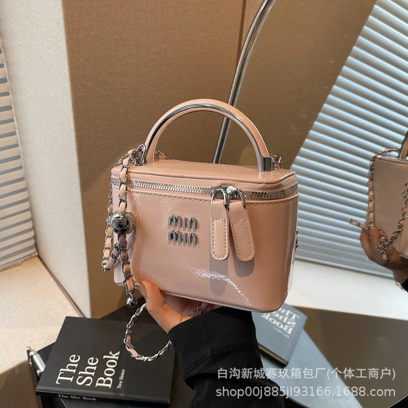 Fashionable Box Handbag Women's Simple Crossbody Small Square Bag Spring 2025 New Style Single Shoulder Chain Bag