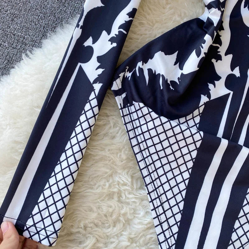 Women Bodysuit 2024 New Spring Fashion Diamonds Long Sleeve T-shirt Casual Streetwear Floral Print Sexy Skinny Bodycon Tops