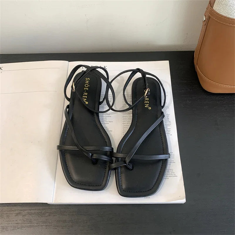 2025 Summer Gladiator Women Sandals Fashion Elegant Narrow Band Clip Toe Shoes Ladies Comfort Flats Beach Sandalias