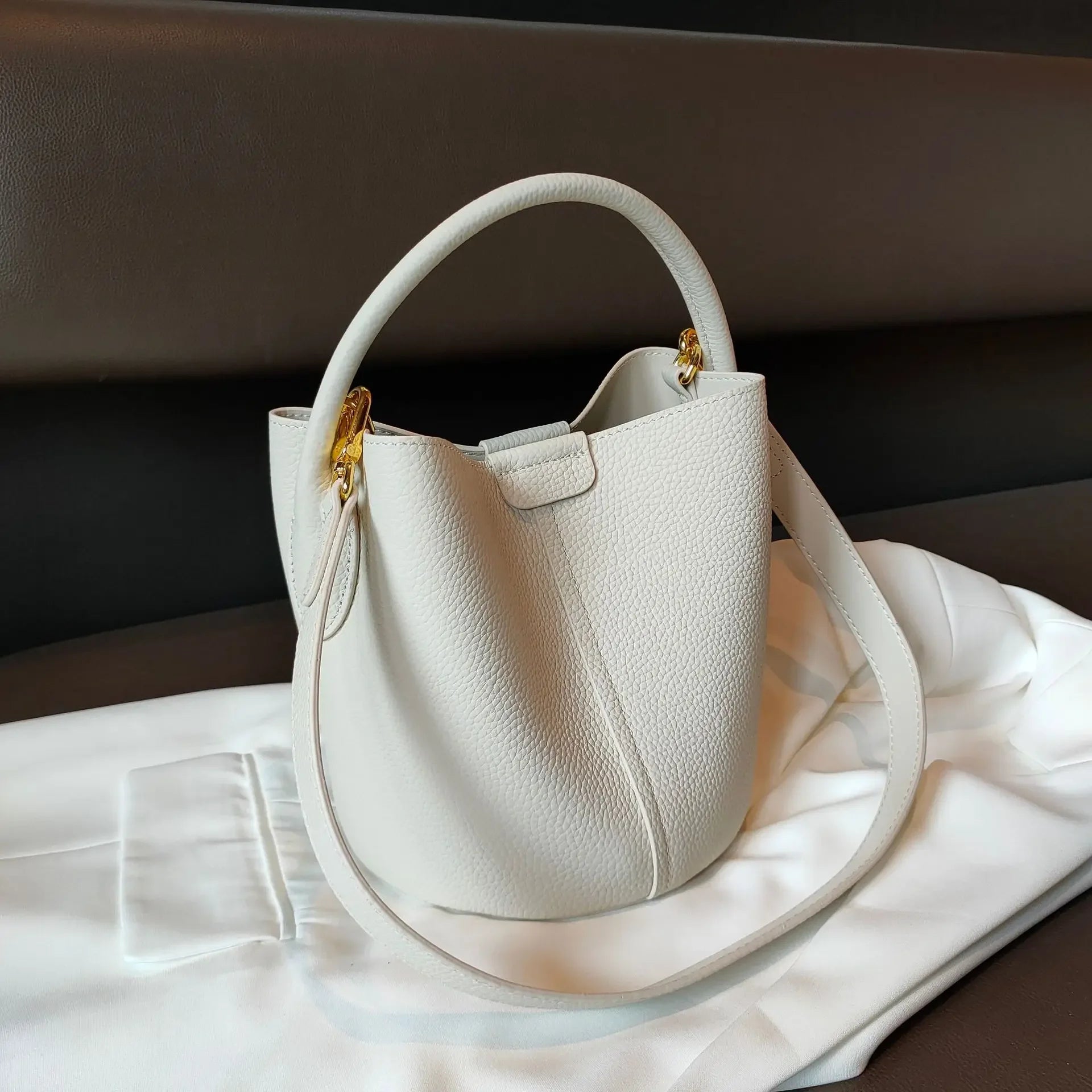 Noble Lavender Purple Round Bucket Tote Small Elegant Cowhide Leather Women's Shoulder Crossbody Bag Fashion Ladies Hand Bag