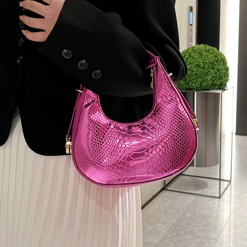 Fashionable And Minimalist Small Bag For Women Spring New Single Shoulder Bag Niche Design Casual Commuting Underarm Bag