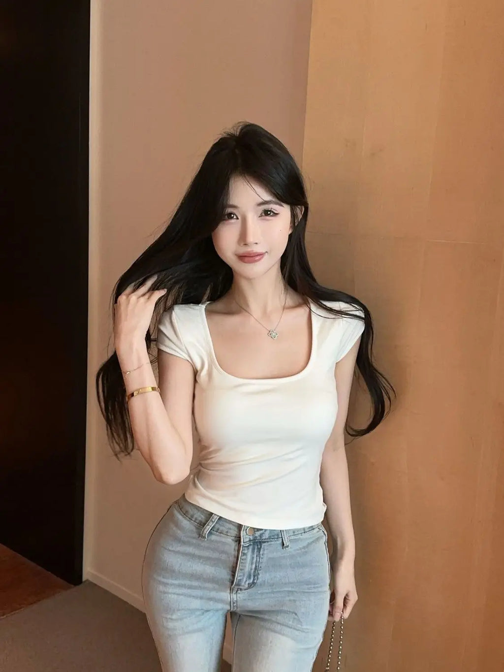 U-neck Short-sleeve T-shirt for Women Summer Slim-fit Sexy Sheer Mesh Fashionable Versatile Cropped Top