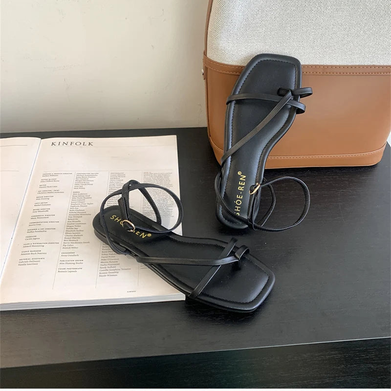 2025 Summer Gladiator Women Sandals Fashion Elegant Narrow Band Clip Toe Shoes Ladies Comfort Flats Beach Sandalias