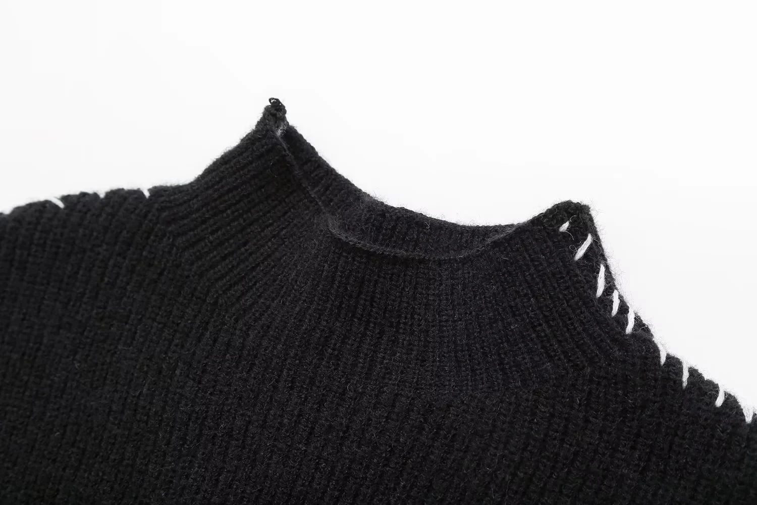 ZaZevity Autumn Winter Oversize turtleneck Sweater Loose Slimming Casual Design Sense Fashion Knit Top Outerwear