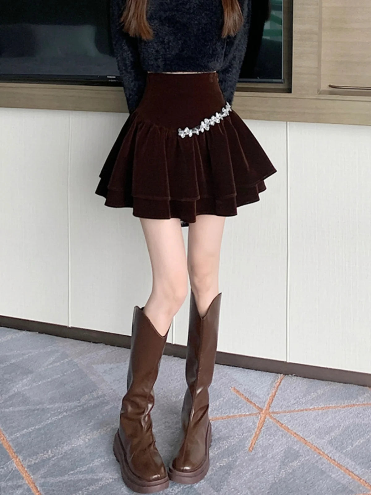 Bla Velvet Cake f Skirt Women's Autumn Winter High Waist A-Line Fluffy ort Skirt Small Size Pleated f Skirt
