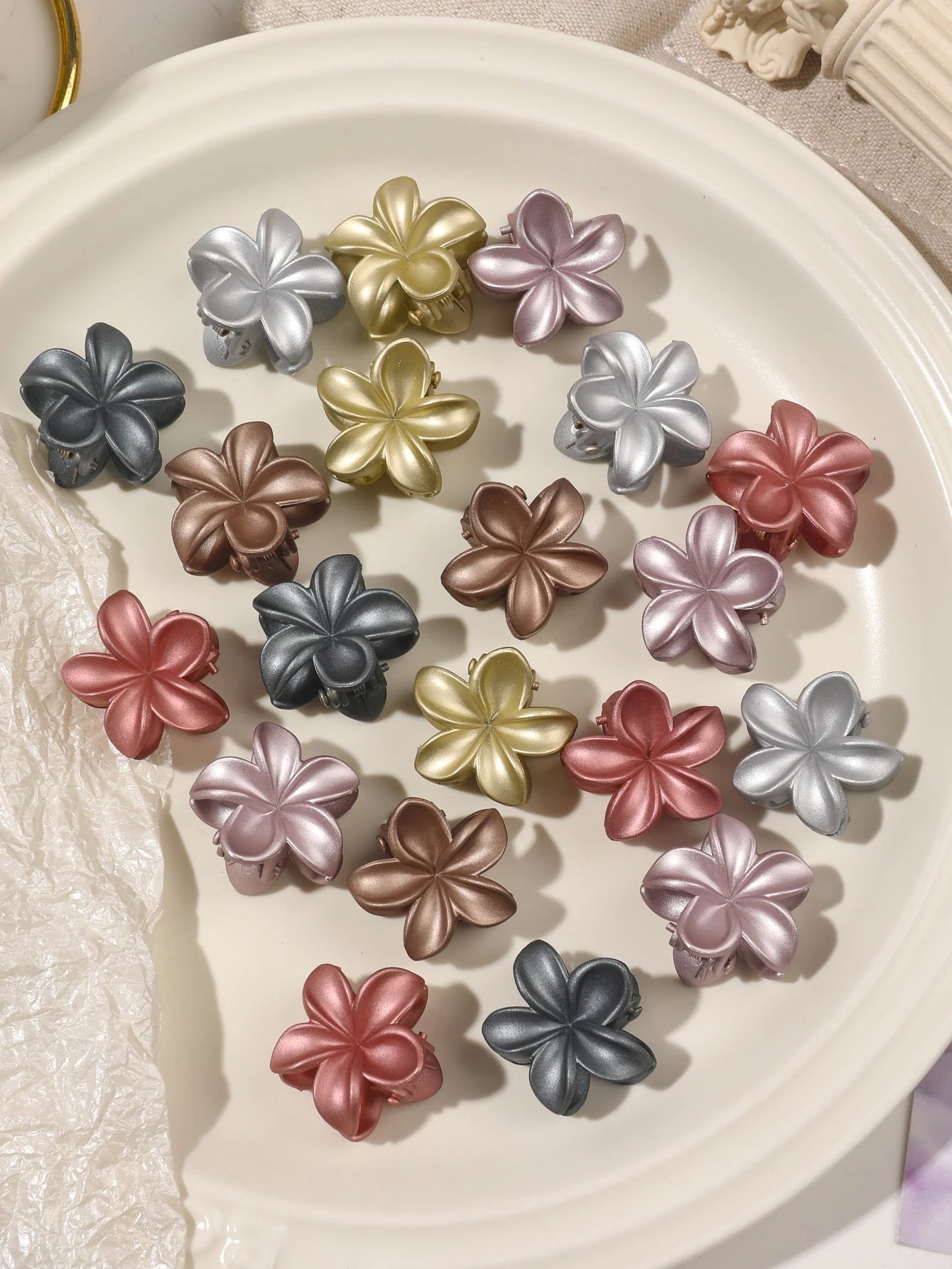 Mini Flower Hair Clips Pack for Women - Creaseless Styling Claw Clips for Bangs and Tiny Hair Styling