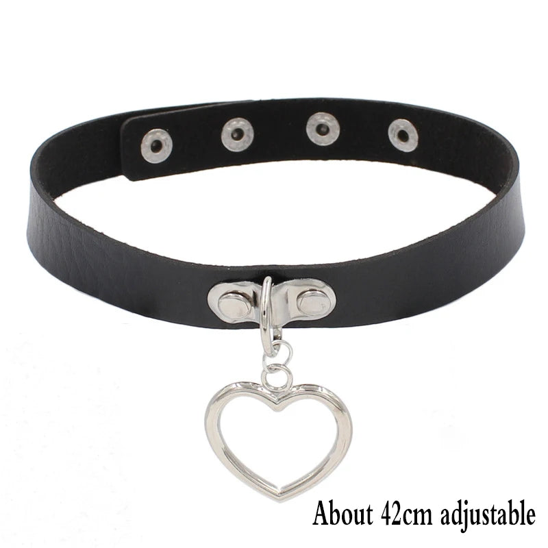 Woman Black Bat Punk Choker Collar Necklace Sexy PU Leather Heart Lock Key Spike Gothic Cosplay Accessories Party Jewelry New