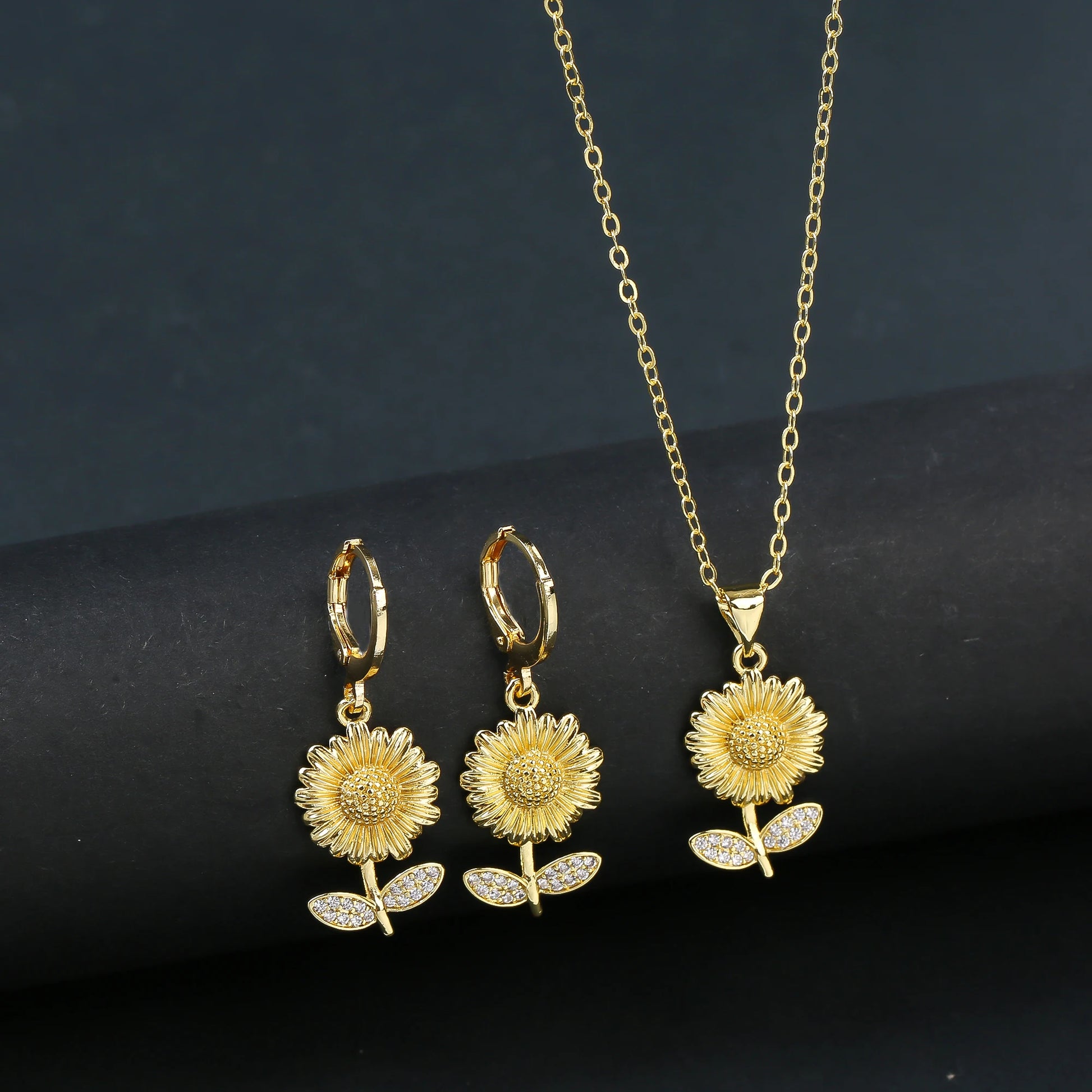 7 Style Classic Gold Plated Botanical Sunflower Pendant Necklace Earrings Jewelry Set New Trend Women Casual Party Jewelry Gift