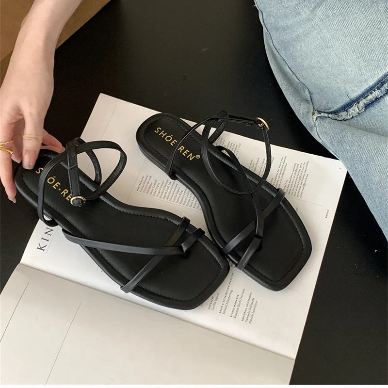 2025 Summer Gladiator Women Sandals Fashion Elegant Narrow Band Clip Toe Shoes Ladies Comfort Flats Beach Sandalias