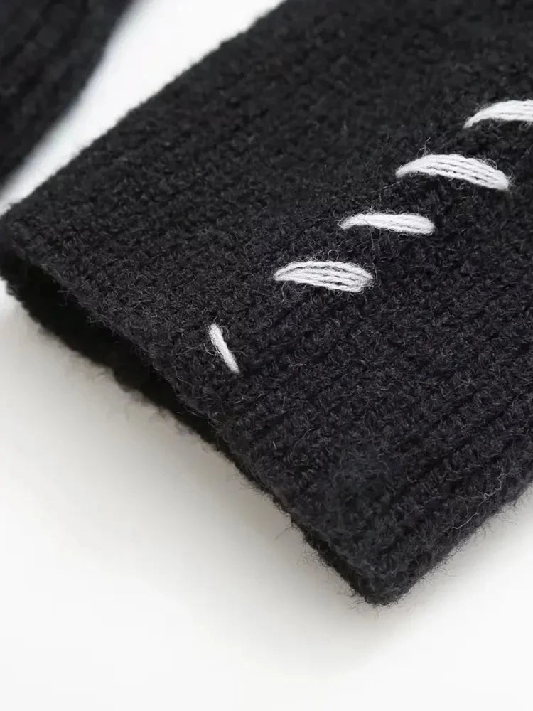 ZaZevity Autumn Winter Oversize turtleneck Sweater Loose Slimming Casual Design Sense Fashion Knit Top Outerwear