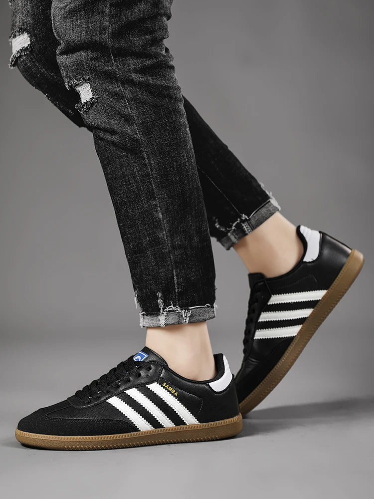 2025New Comfortable High-Quality Three-Stripes Training Shoes for Couples Big Kids Sports Shoes Couple Style Sports Shoes Casual