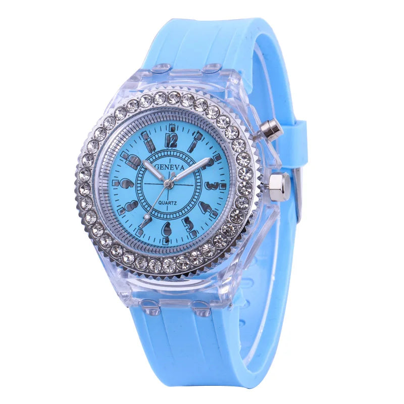 led Flash Luminous Watch Personality trends students lovers jellies woman men's watches 7 color light WristWatch bayan kol saati