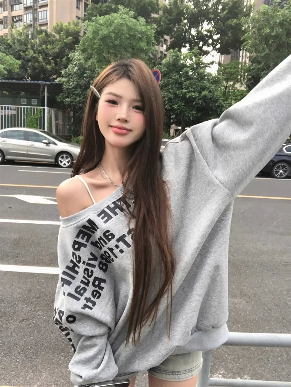 Shoulder Bared Vintage Print Letter Long Sleeve Sweatshirt Women's Autumn New Style Small Audience Oblique Shoulder Irregular Lo