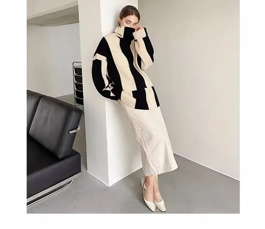 High-crowned Lazy Style Black White Stripe Wool Coat Women Autumn Winter Outdoor Warm Soft Cover Knitted Top Thick