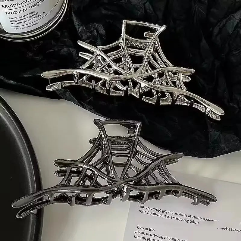 1Pcs Halloween Black Spider Hair Claw Clips with Pearl Charm Design,Metal Gothic Punk Hair Clips Strong Hold Hair Accessories