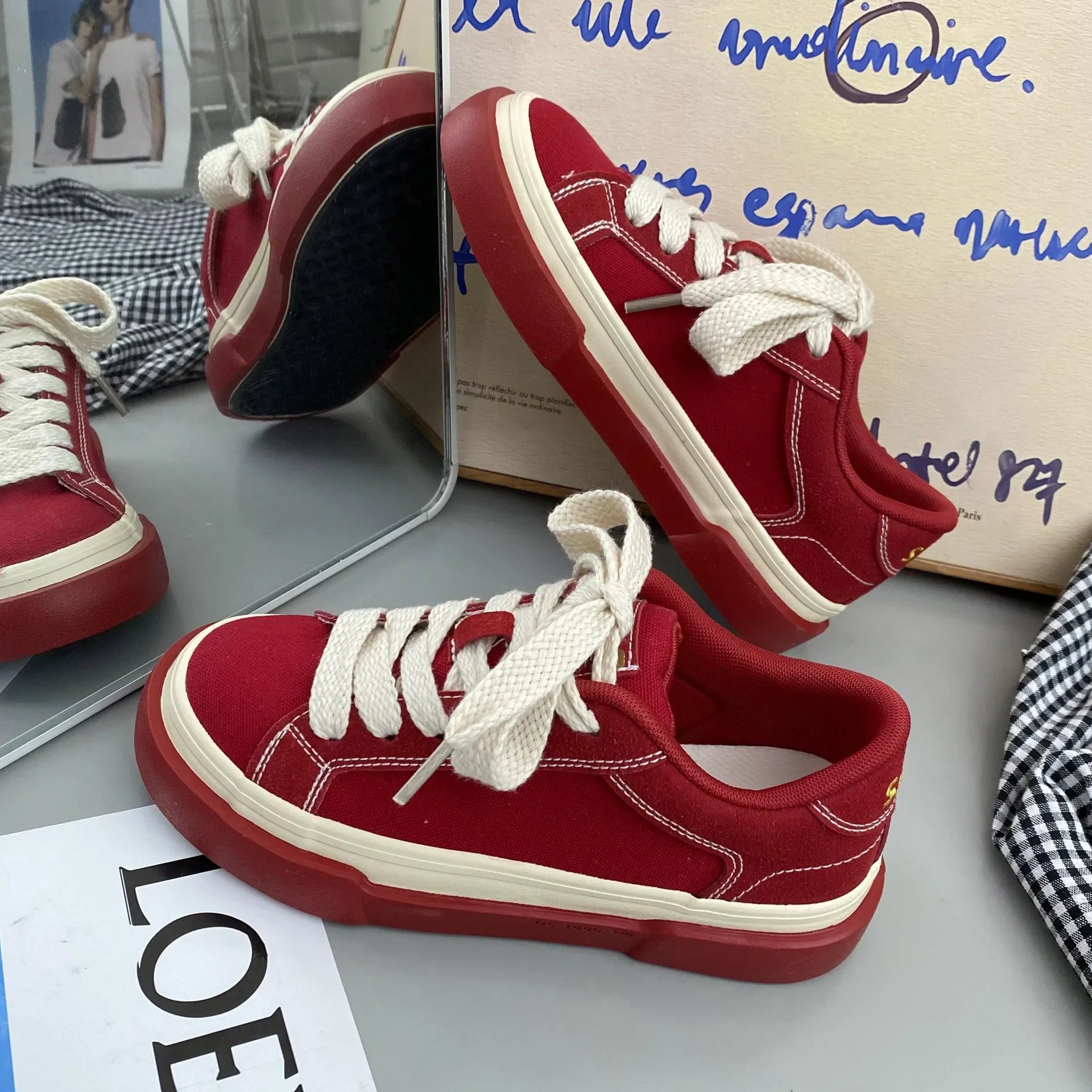 Women Vintage Red Low-top Jogging Canvas Sneakers Casual Letter Embroidery Vulcanized Skateboard Shoes Students Flat Trainers
