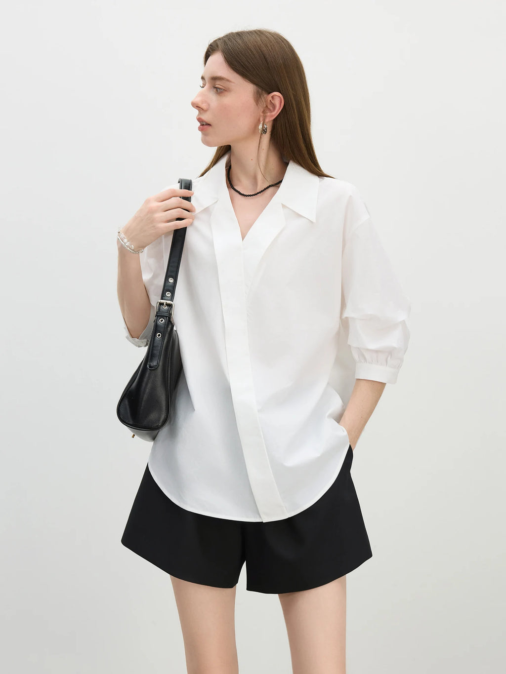 FSLE French Style Elegant Shirt Five-quarter Sleeve Fashion Top for Women 2025 Summer New V-neck Versatile Casual Tops 25FS12536