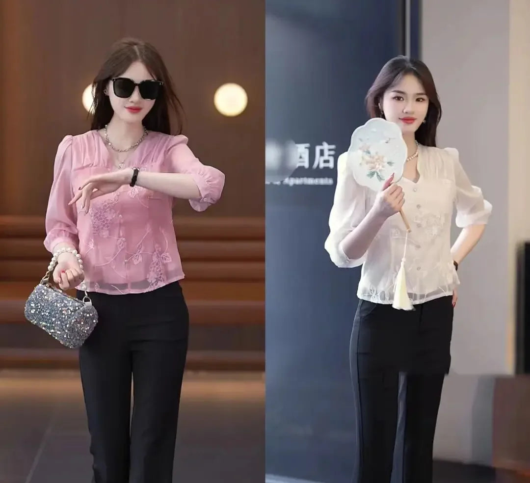 Spring and Summer 7-quarter Sleeve Embroidered V-neck New Shirt 2025 Slim and Slim and Fashionable Versatile Top