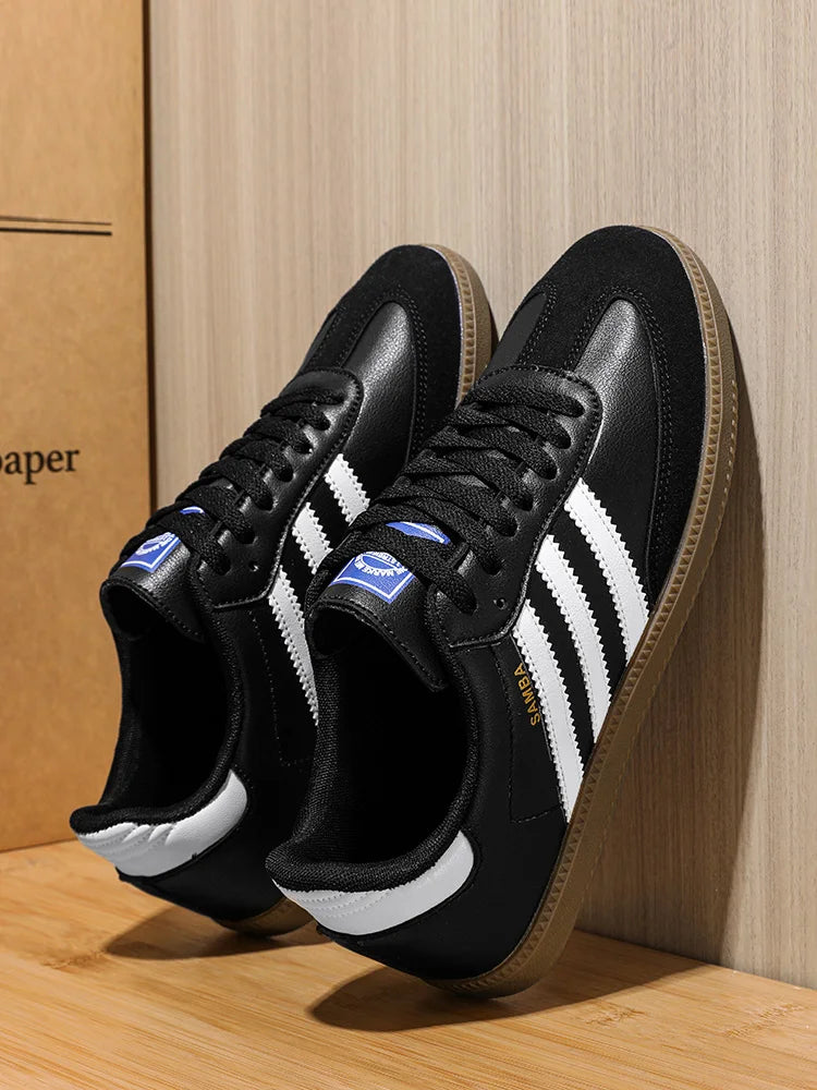2025New Comfortable High-Quality Three-Stripes Training Shoes for Couples Big Kids Sports Shoes Couple Style Sports Shoes Casual