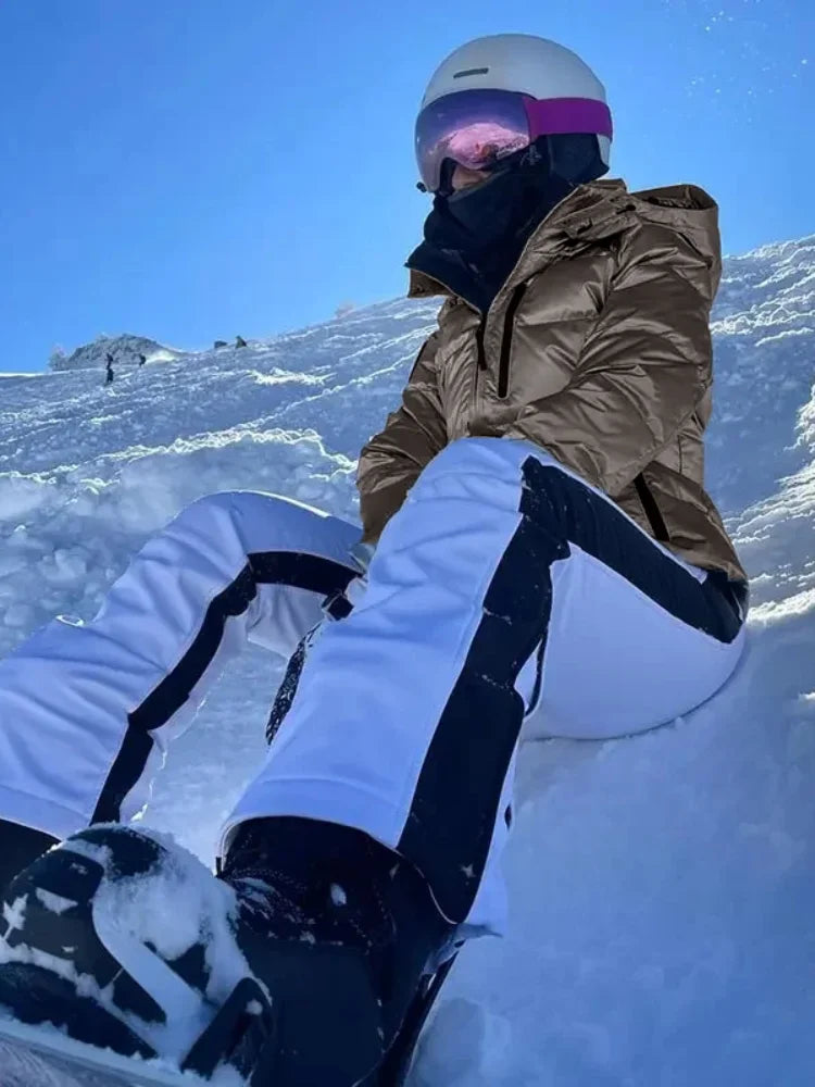 Fashion Hooded Padded Coats With Belt Women Slim Stand Collar Full Sleeve Pocket Coat Winter Lady Thicken Warm Skiing Jacket