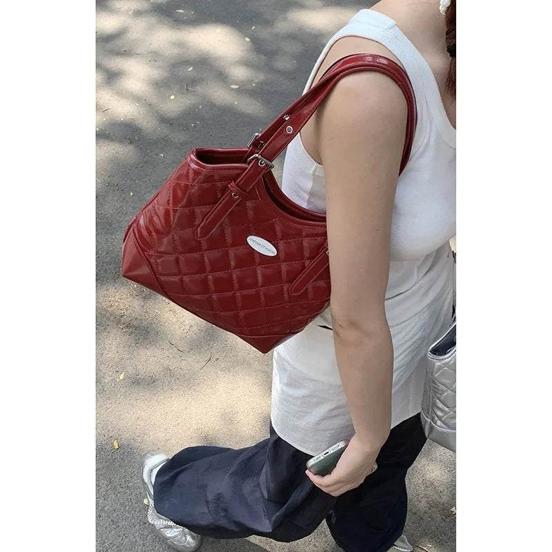 Fashionable Large Capaci Tote Bag Women's Underarm 2024 New Sle Diamond Grid Commuter Bag Single Shoulder Soft PU Leather
