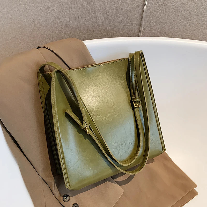 Quality Women Tote Bags Shiny Leather Shopper Shoulder Bag Retro Large Capacity Shopping Totes 2023 Luxury Designer Handbag Lady
