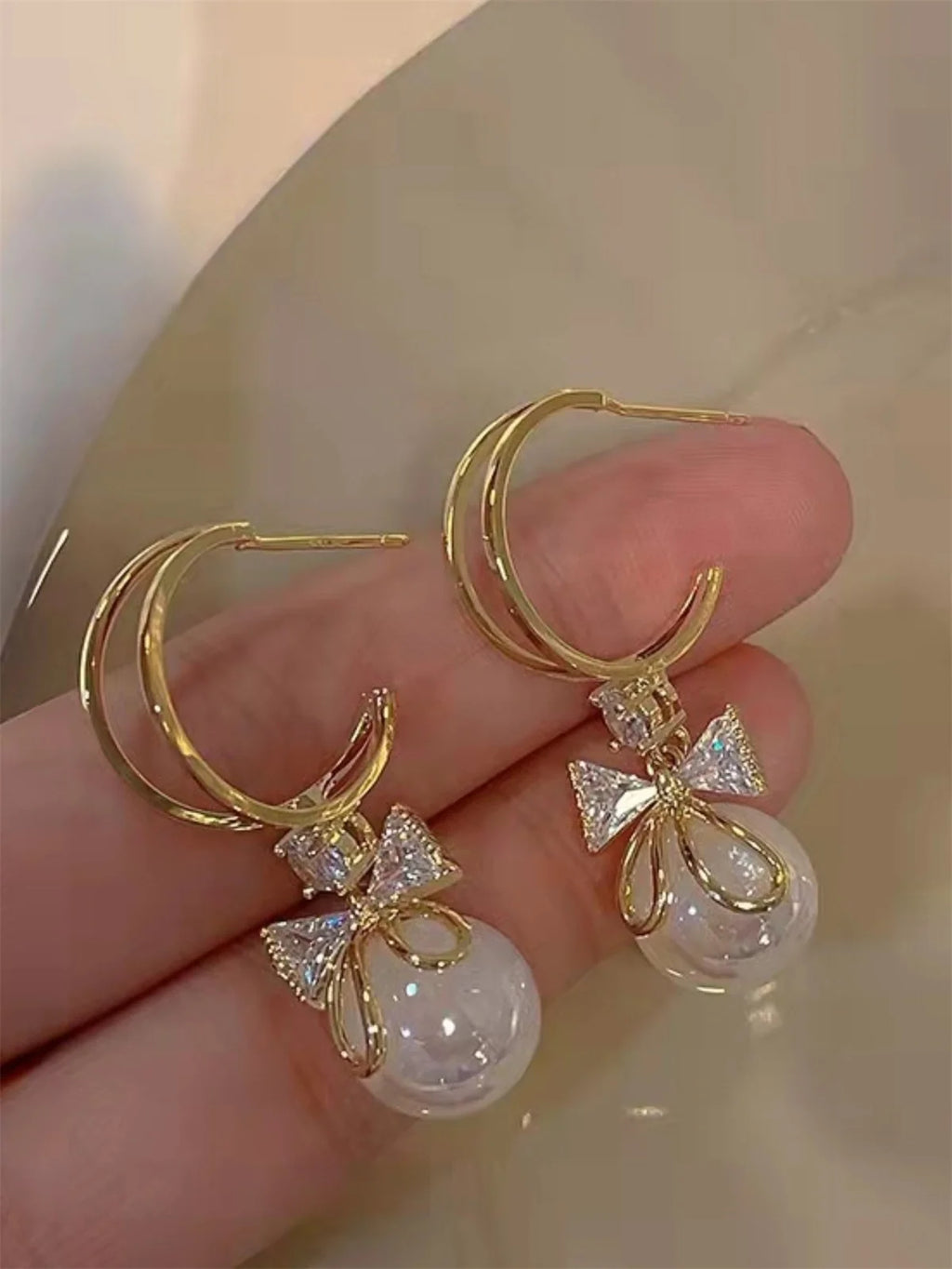 2PC Women's Trendy Bow Earrings Set European American Style for Outdoor Travel Carnival Banquet Party Festival Fashion Gift