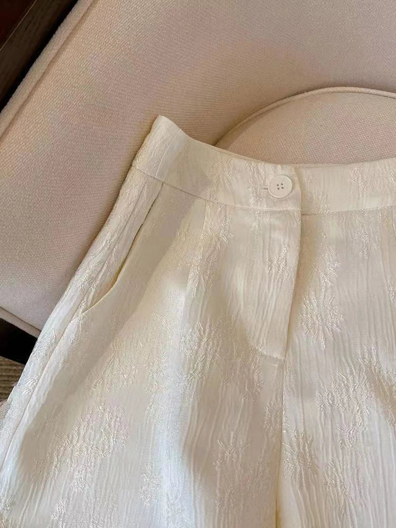 Vintage Jacquard Shorts Women Black Chic Harajuku High Waist Casual Straight Shorts Summer Elegant Pleated A Line Shorts New Ins