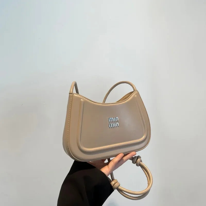 2025 High-End Summer Fashion Dumpling Bag Women Underarm Large Capacity Bag Versatile Simple Single Shoulder Bag Soft Polyester