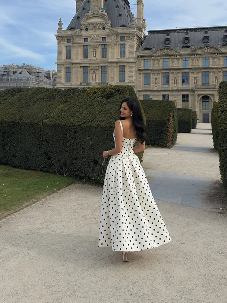 Square Collar Halter Polka Dot Dress Large Skirt Hem Pleated Waist Cinching Suspender Robes Slimming Sexy Fashion Long Dresses