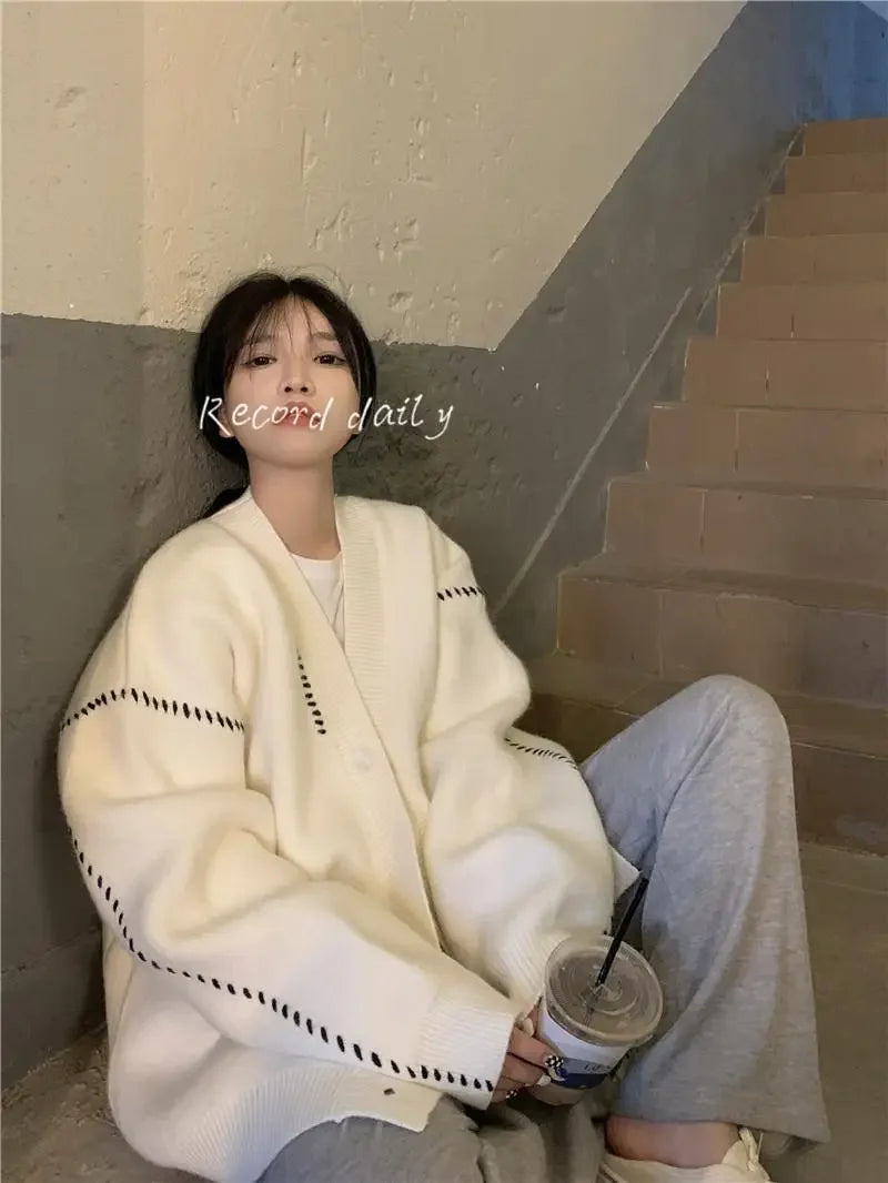 Autumn and Winter Lazy Style V-neck Knitted Sweater Cardigan Women Korean Version Loose Casual All-match Sweater Cardigan Coat