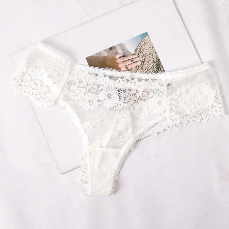 New Women Sexy Lace Panties Underwear Female Low-Rise Culottes Femme Bragas Mujer Cotton Crotch Breathable Lace Lingerie Panty