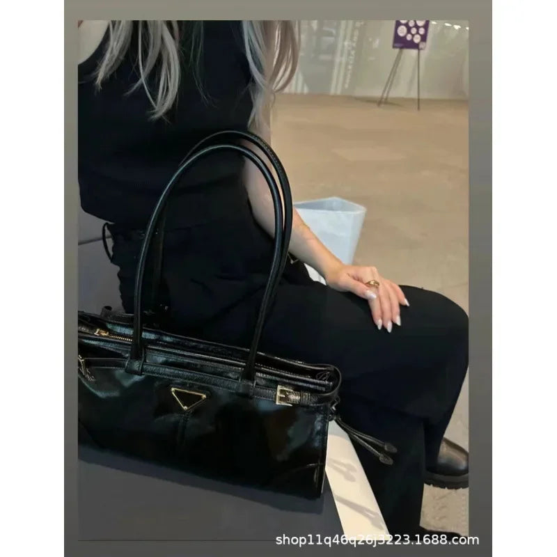 Genuine Leather Vintage Handbag Tote Bag Messenger Bag Commuter Style Document Bag Women's Handbag Wax Leather Bag