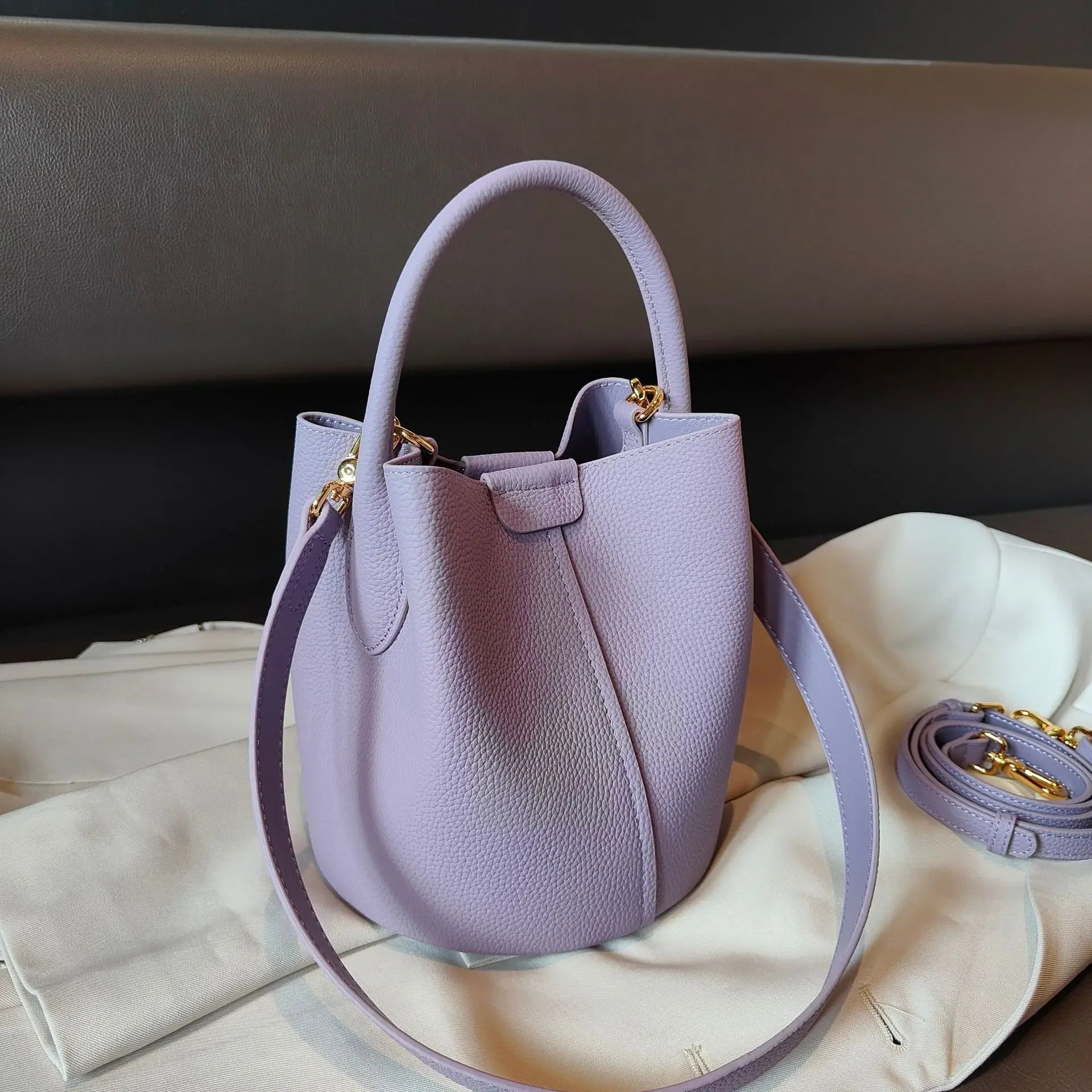 Noble Lavender Purple Round Bucket Tote Small Elegant Cowhide Leather Women's Shoulder Crossbody Bag Fashion Ladies Hand Bag